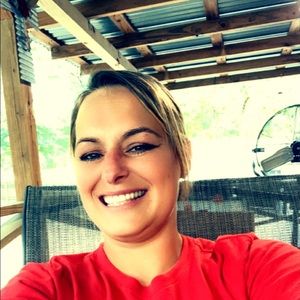 Meet your Posher, Theresa